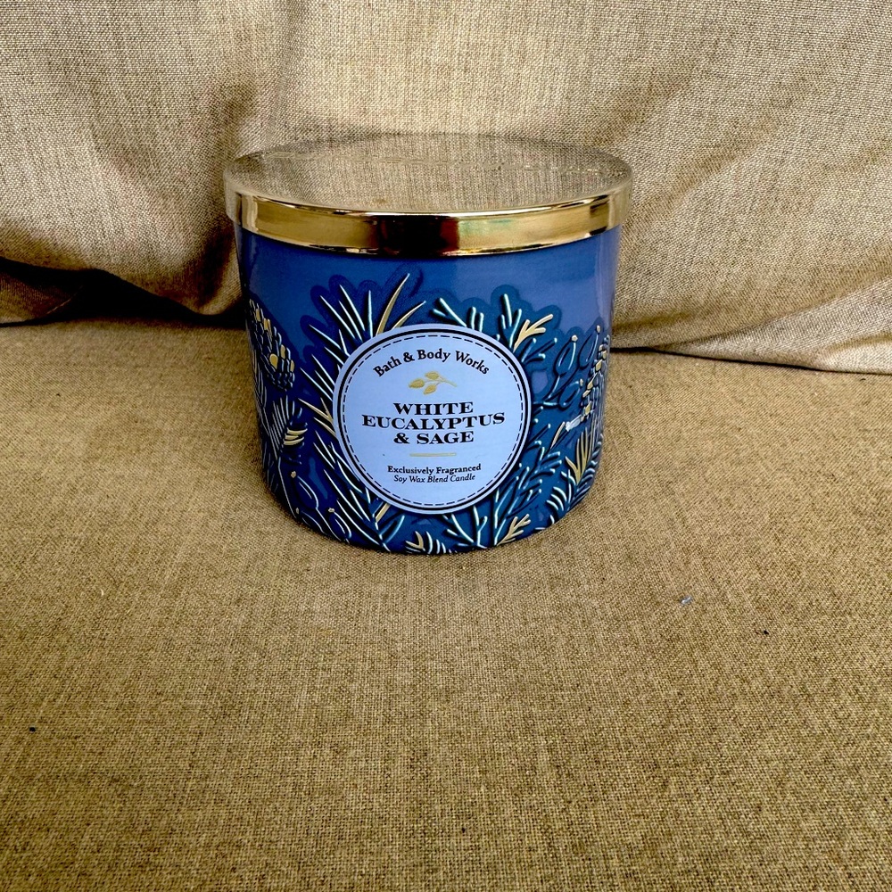 Bath & Body Works, White Eucalyptus & Sage, 3 Wick Candle